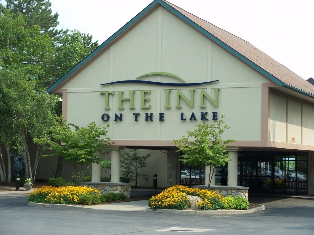 The Inn On The Lake คานานไดกัว ภายนอก รูปภาพ